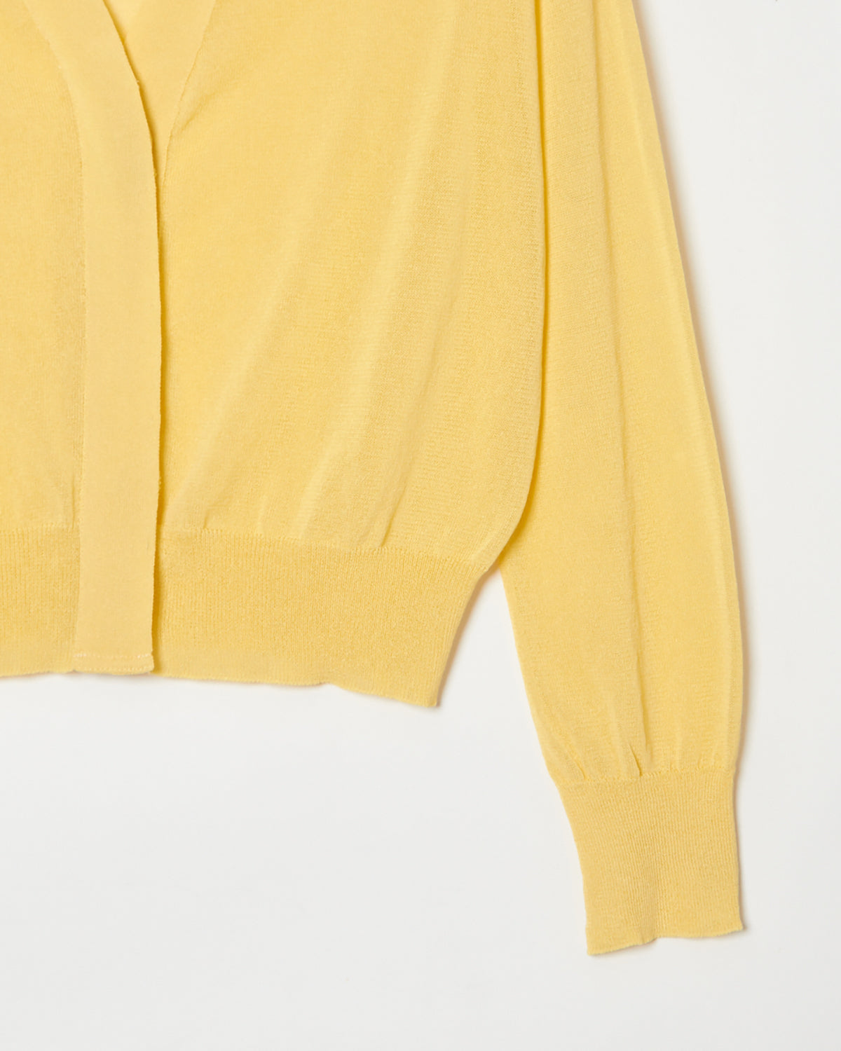 (4月販売)Lightweight sheer cardigan